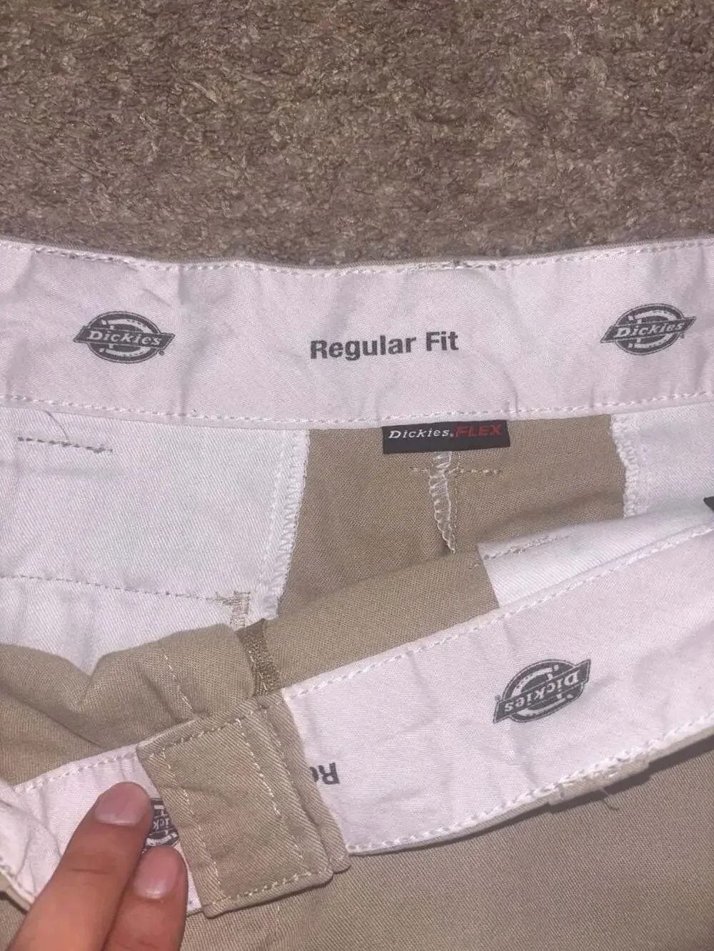 Dickies Men's Regular Fit Flex Work Shorts in Khaki